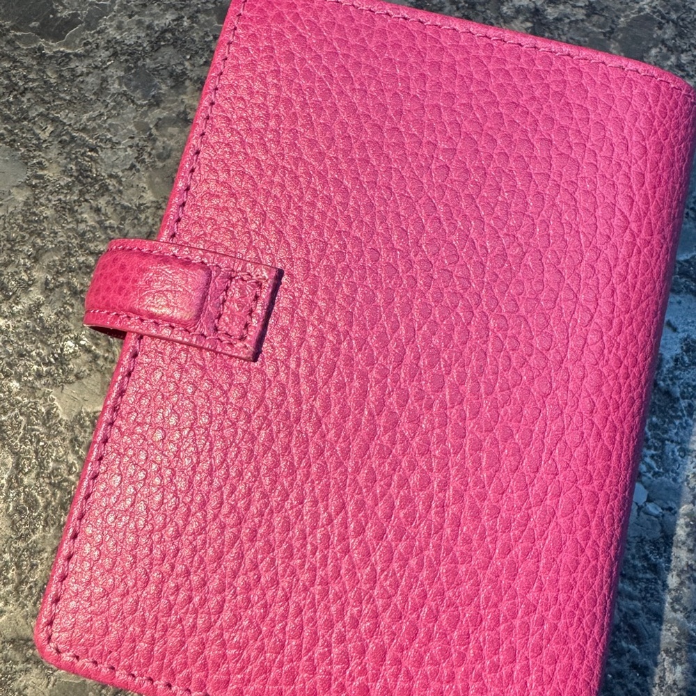 Filofax Mini Wallet/Planner in Raspberry - Picture 2 of 6